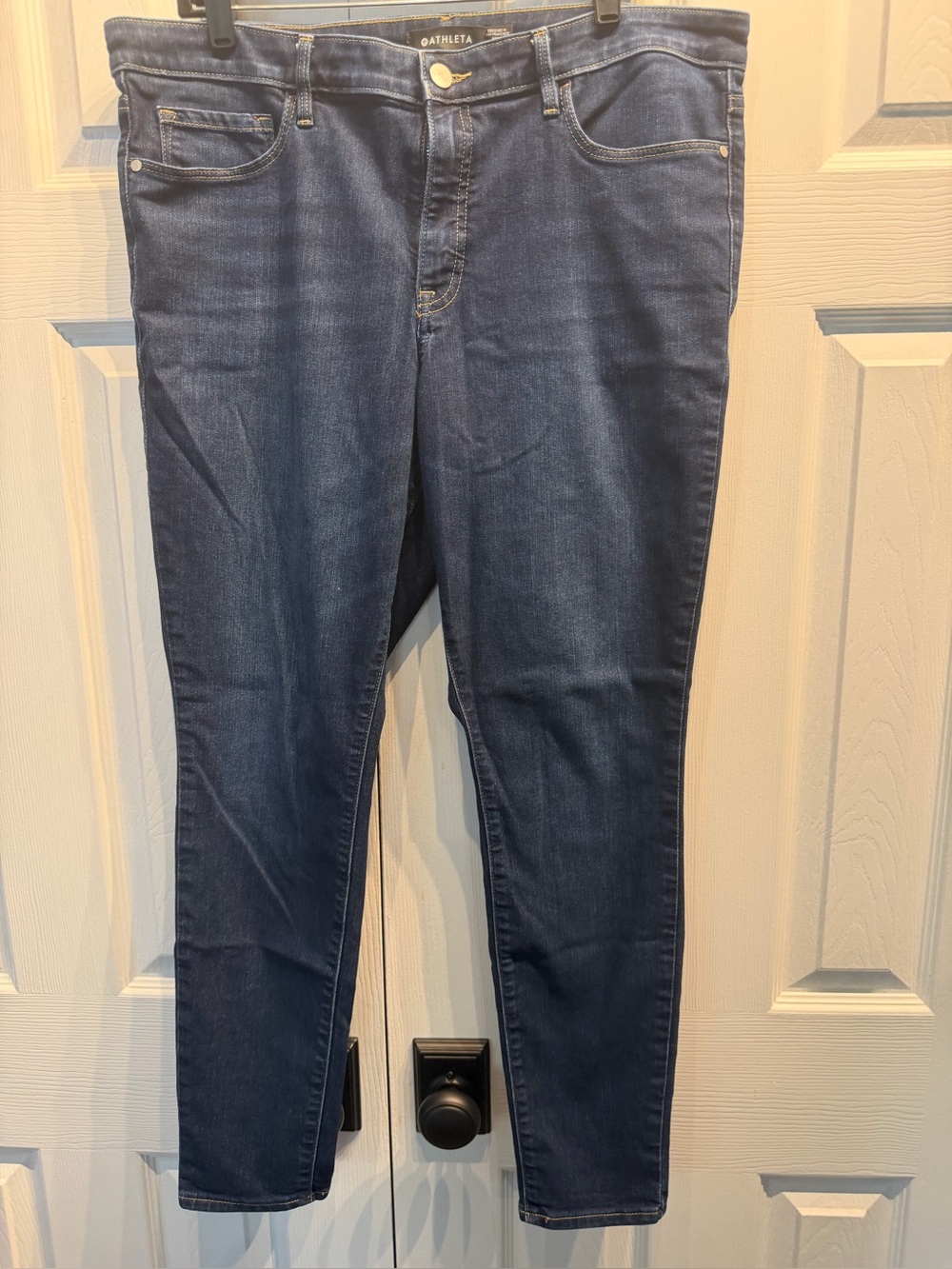 Like New Athleta Women's Dark Navy Skinny Super Stretch Jeans 16